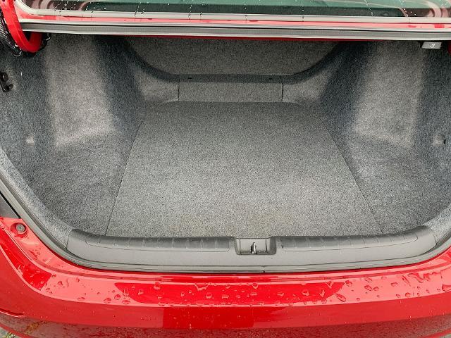 2021 Honda Accord Sedan Vehicle Photo in MOON TOWNSHIP, PA 15108-2571