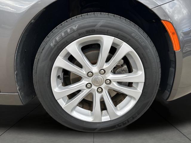 2015 Chrysler 200 Vehicle Photo in MANITOWOC, WI 54220-5838