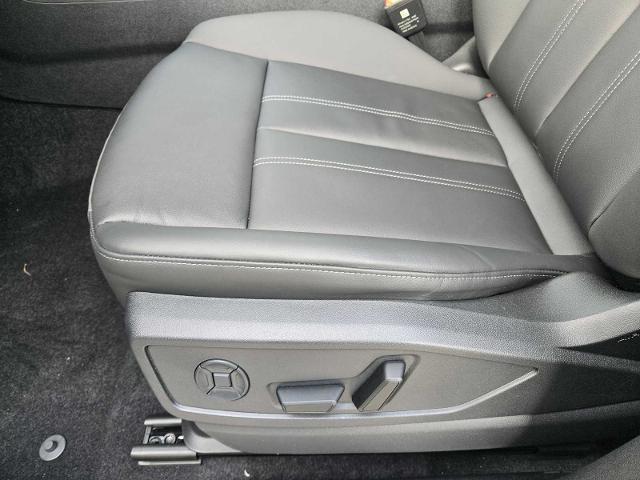2025 Audi Q5 Vehicle Photo in SUGAR LAND, TX 77478
