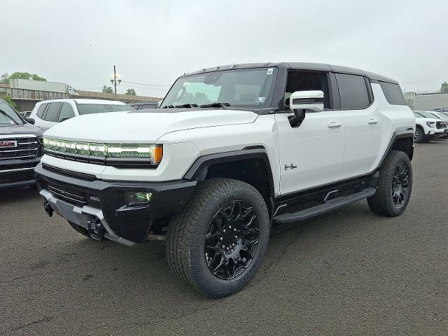 2025 GMC HUMMER EV SUV Vehicle Photo in TREVOSE, PA 19053-4984