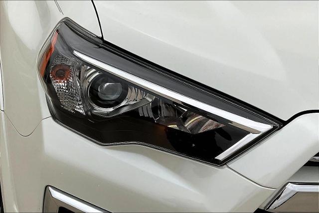 2022 Toyota 4Runner Vehicle Photo in Grapevine, TX 76051