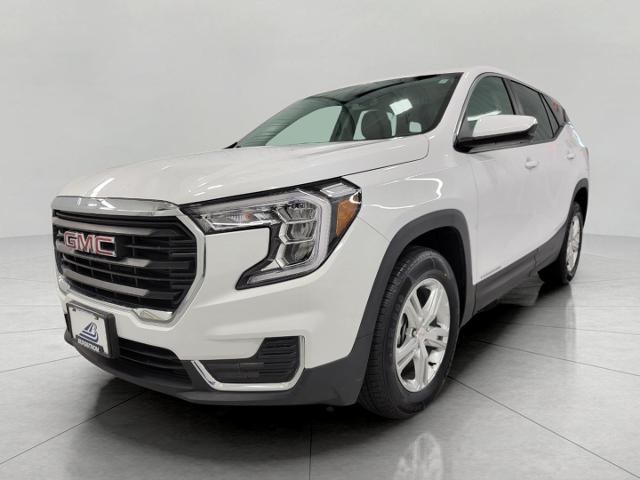 2024 GMC Terrain Vehicle Photo in GREEN BAY, WI 54303-3330