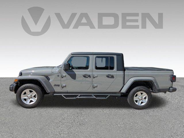 2022 Jeep Gladiator Vehicle Photo in BRUNSWICK, GA 31525-1881