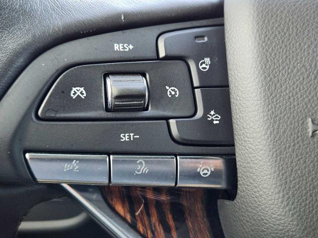 2022 Cadillac Escalade Vehicle Photo in DENTON, TX 76210-9321