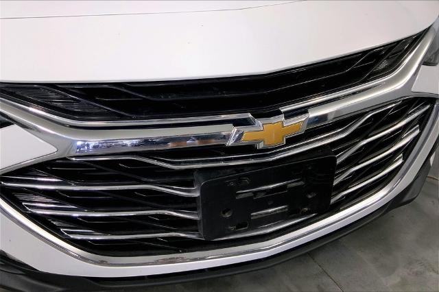 2022 Chevrolet Malibu Vehicle Photo in Lees Summit, MO 64086