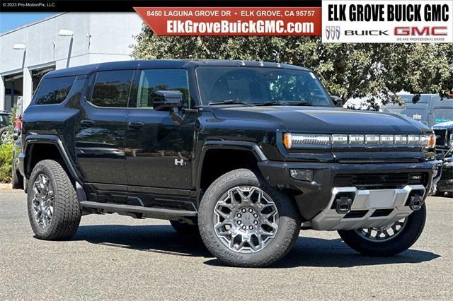 2025 GMC HUMMER EV SUV Vehicle Photo in ELK GROVE, CA 95757-8703