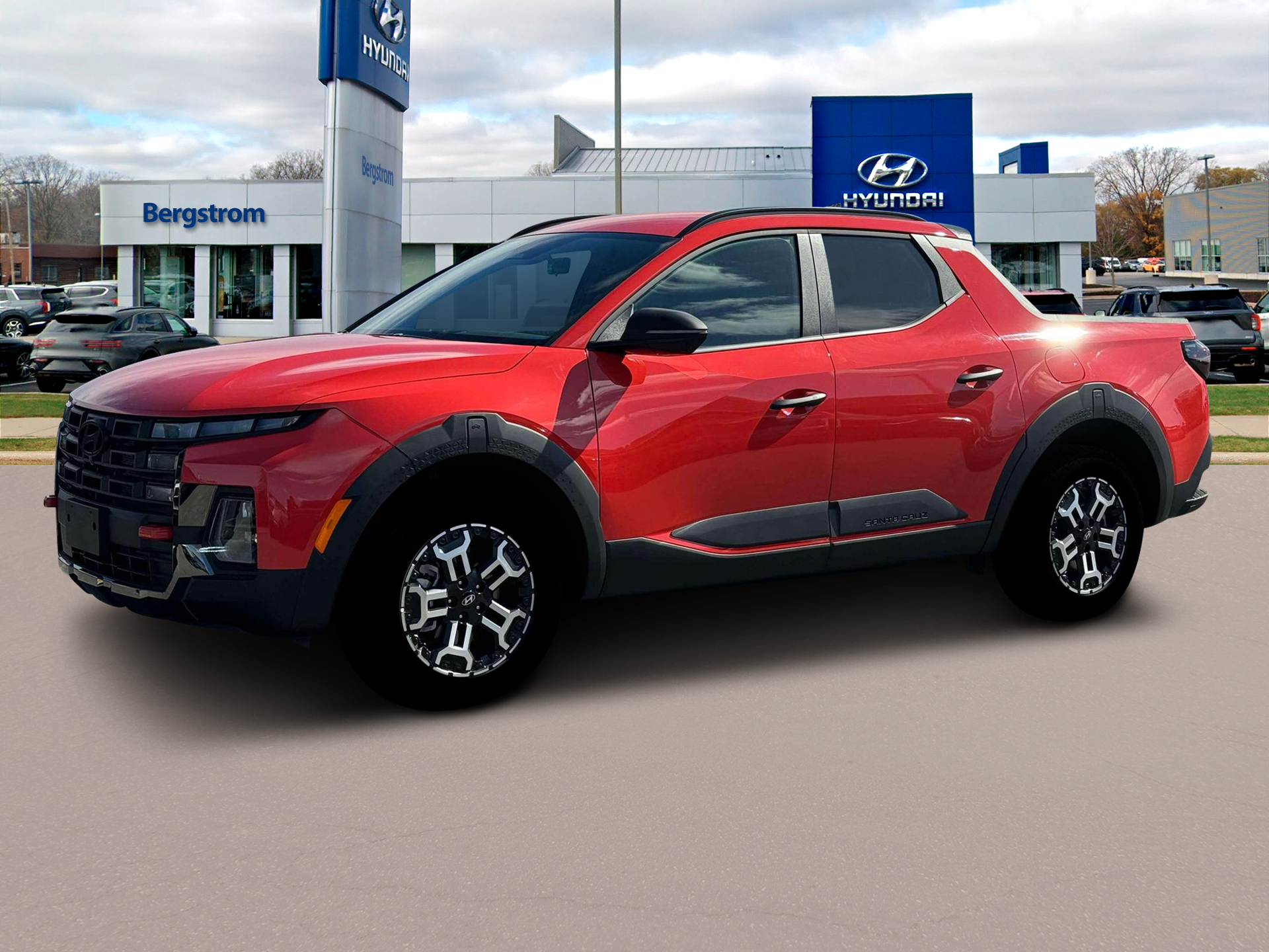 2025 Hyundai SANTA CRUZ Vehicle Photo in Green Bay, WI 54304