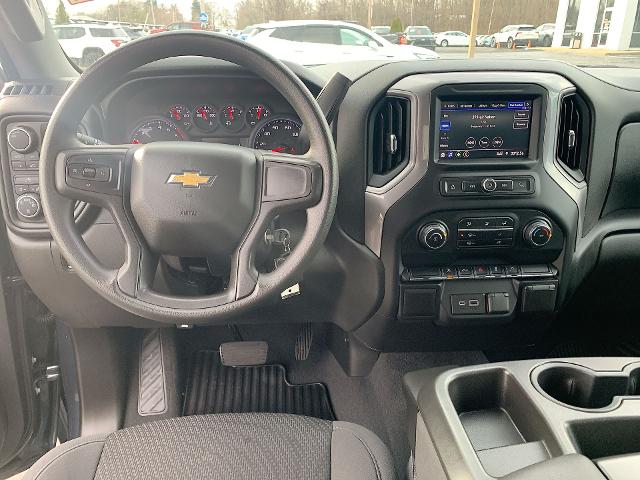 2021 Chevrolet Silverado 1500 Vehicle Photo in MOON TOWNSHIP, PA 15108-2571