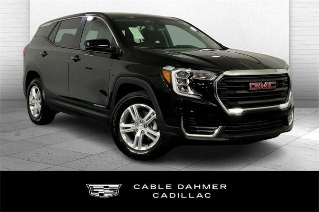 2024 GMC Terrain Vehicle Photo in KANSAS CITY, MO 64114-4545