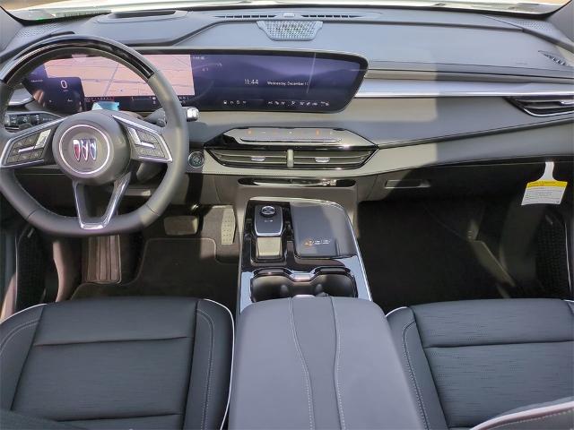 2025 Buick Enclave Vehicle Photo in GOODYEAR, AZ 85338-1310