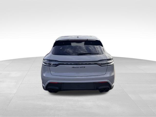 2024 Porsche Macan Vehicle Photo in DELRAY BEACH, FL 33483-3294