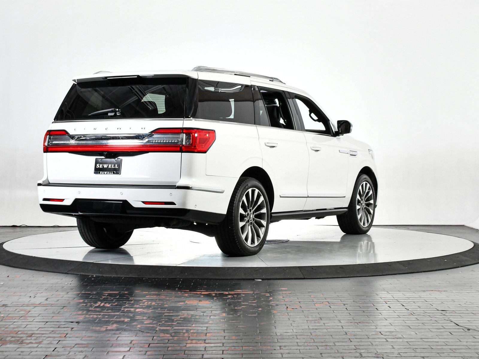 2020 Lincoln Navigator Vehicle Photo in DALLAS, TX 75235