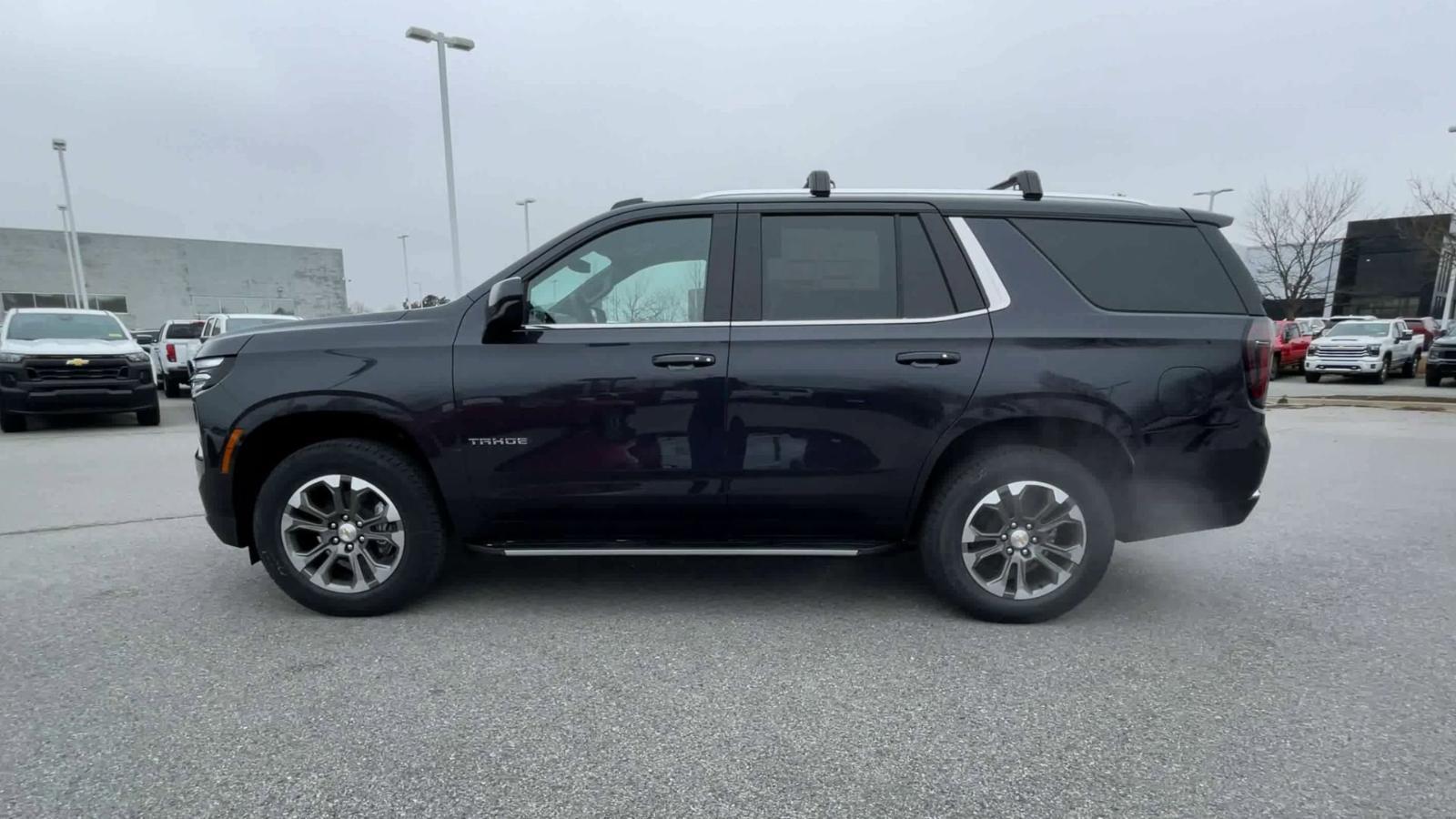 2025 Chevrolet Tahoe Vehicle Photo in BENTONVILLE, AR 72712-4322