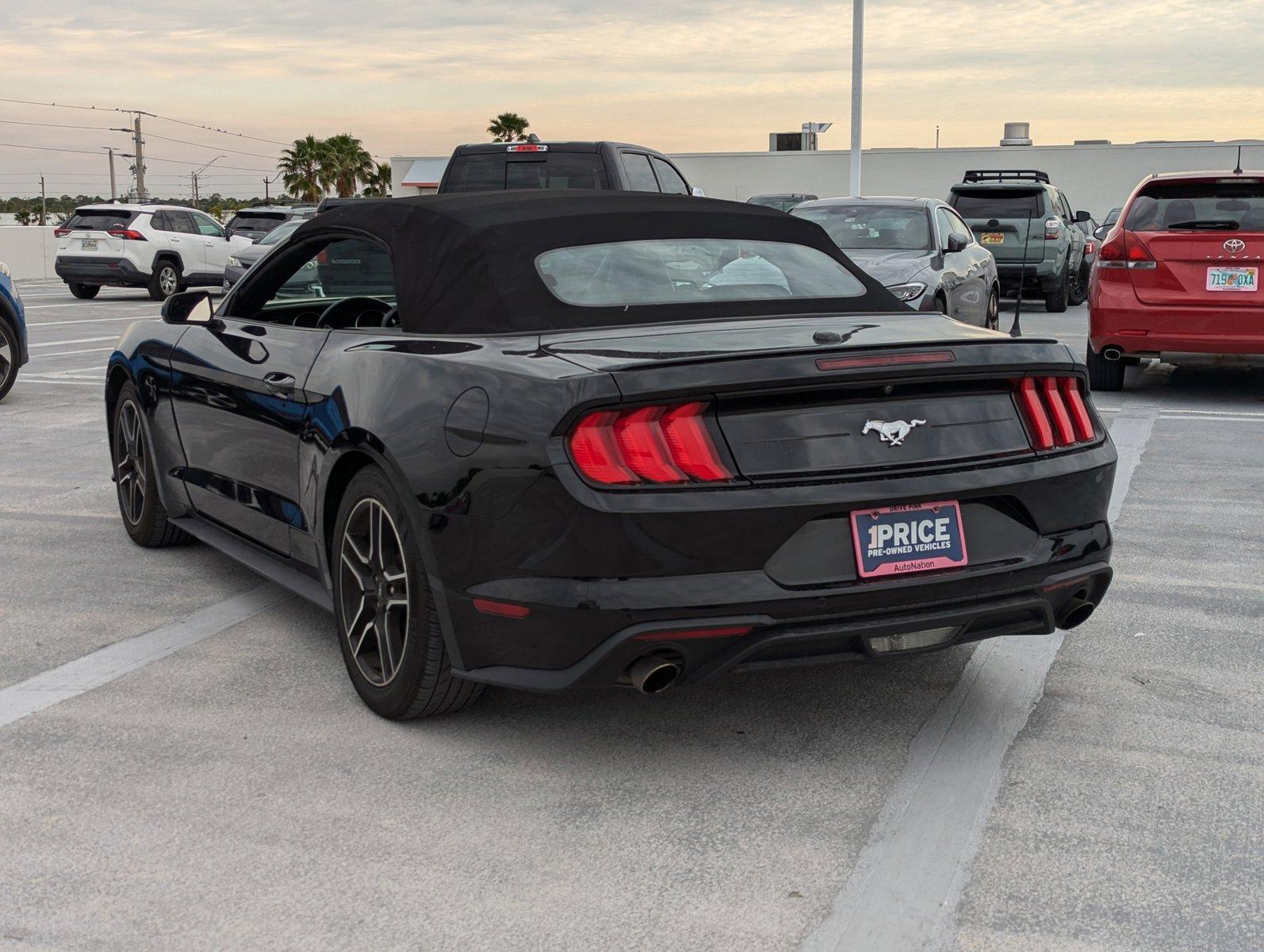 2022 Ford Mustang Vehicle Photo in Ft. Myers, FL 33907