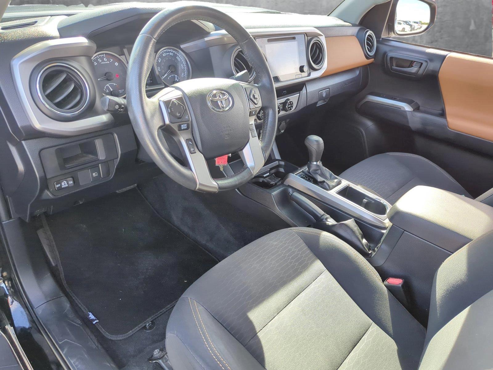 2018 Toyota Tacoma Vehicle Photo in Ft. Myers, FL 33907