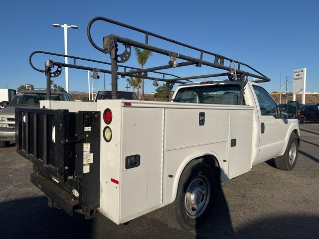 2014 Ford Super Duty F-350 SRW Vehicle Photo in VENTURA, CA 93003-8585