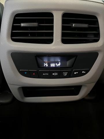 2018 Honda Pilot Vehicle Photo in Appleton, WI 54914