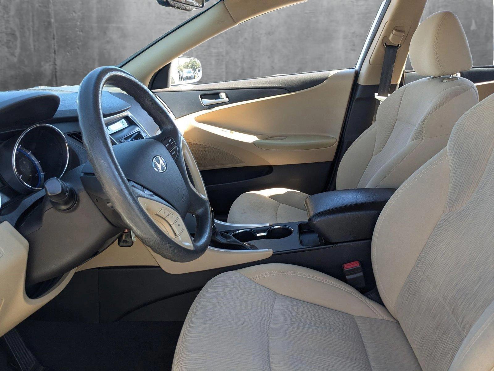 2013 Hyundai SONATA Vehicle Photo in Winter Park, FL 32792