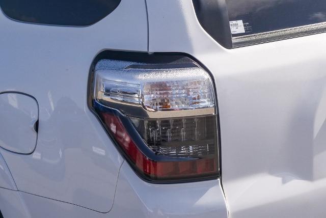 2022 Toyota 4Runner Vehicle Photo in VENTURA, CA 93003-8585