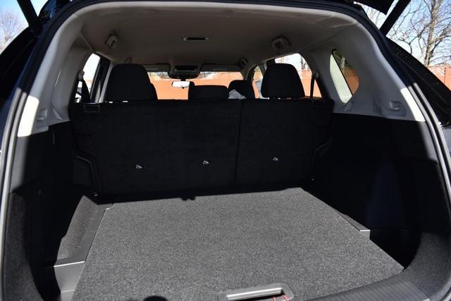 2025 Nissan Rogue Vehicle Photo in Ballwin, MO 63011