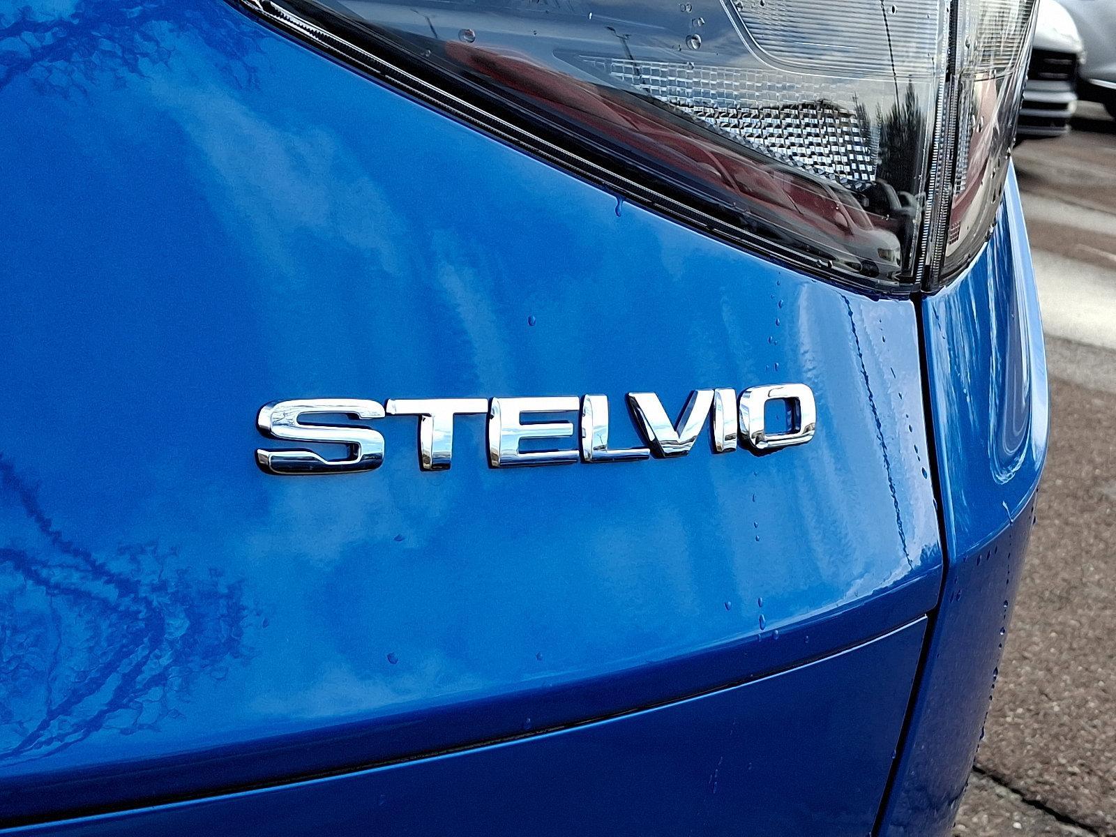 2025 Alfa Romeo Stelvio Vehicle Photo in Willow Grove, PA 19090