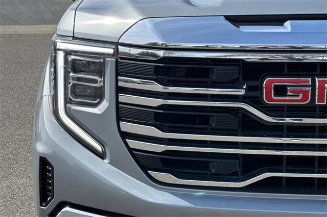 2023 GMC Sierra 1500 Vehicle Photo in ELK GROVE, CA 95757-8703