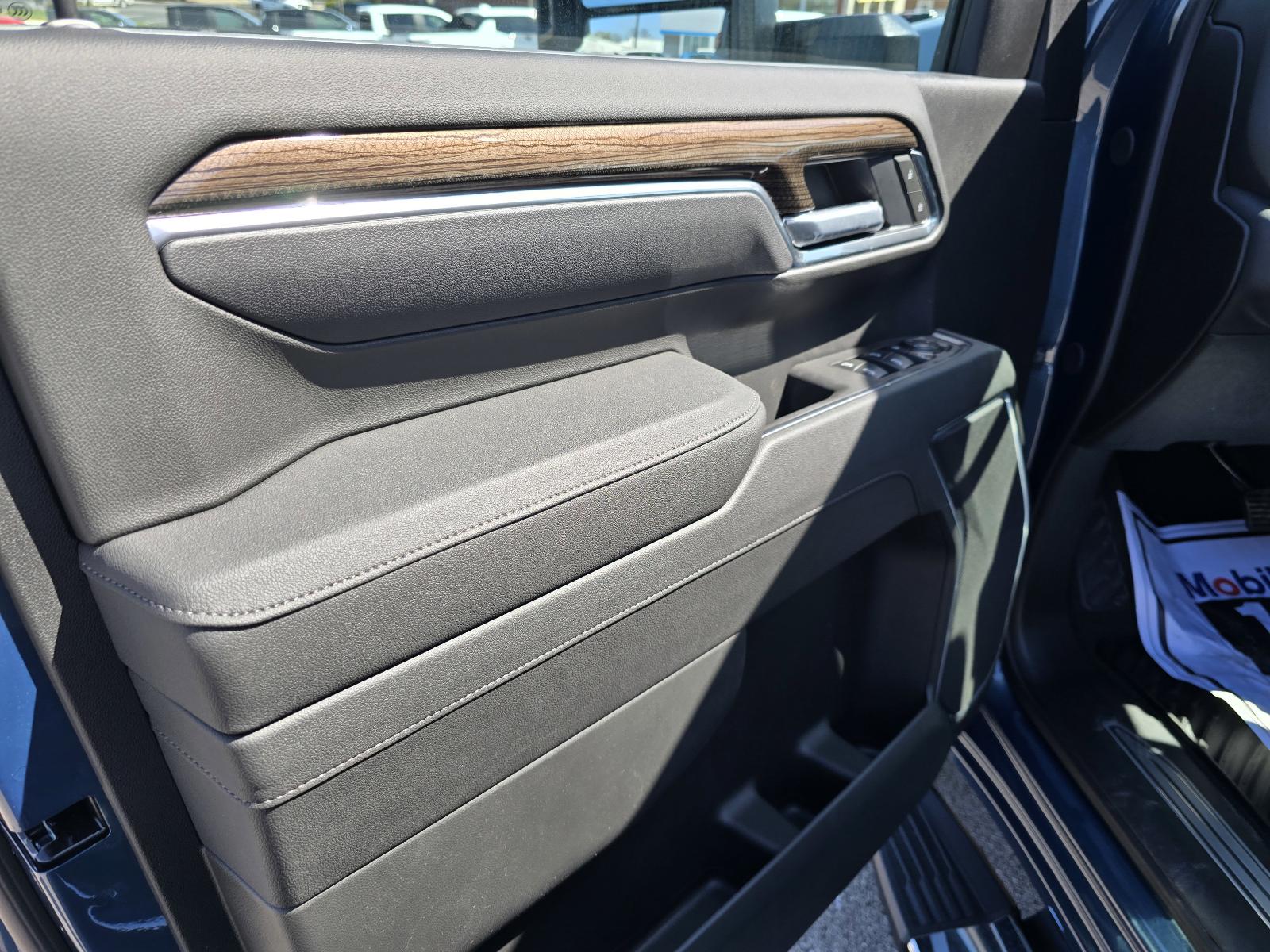 2025 Chevrolet Silverado 2500 HD Vehicle Photo in Rolla, MO 65401
