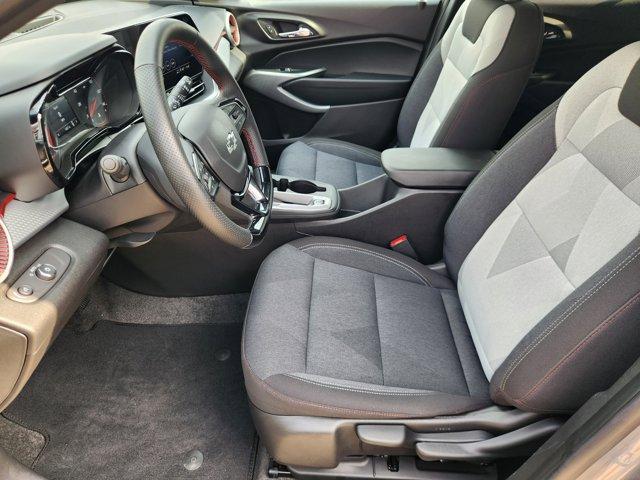 2025 Chevrolet Trax Vehicle Photo in SUGAR LAND, TX 77478-0000
