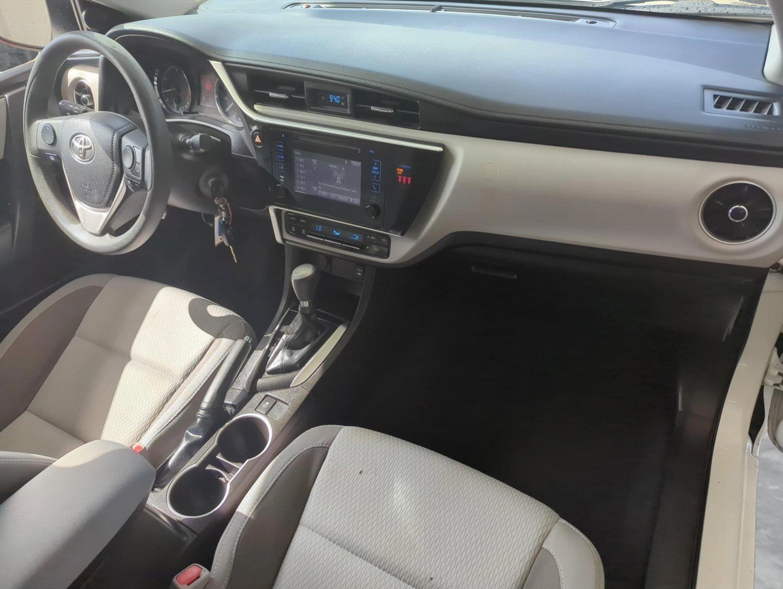 2019 Toyota Corolla Vehicle Photo in Ft. Myers, FL 33907