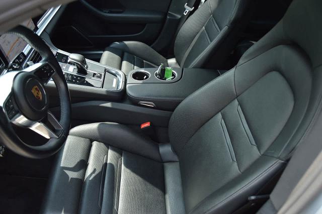 2018 Porsche Panamera Vehicle Photo in Houston, TX 77090