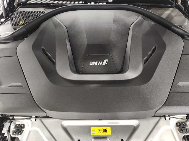 2025 BMW i4 Vehicle Photo in GRAPEVINE, TX 76051