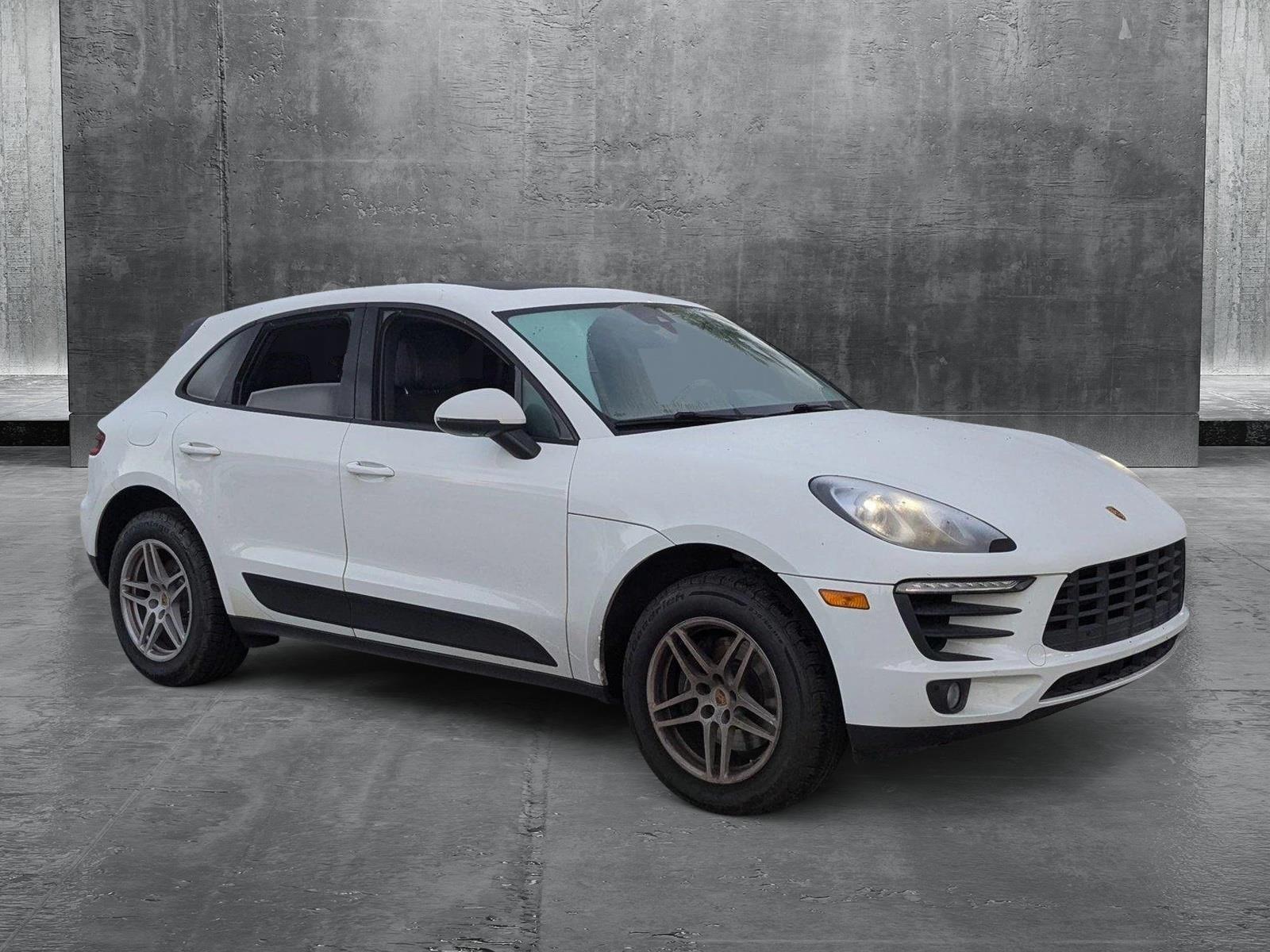 2018 Porsche Macan Vehicle Photo in PEMBROKE PINES, FL 33024-6534