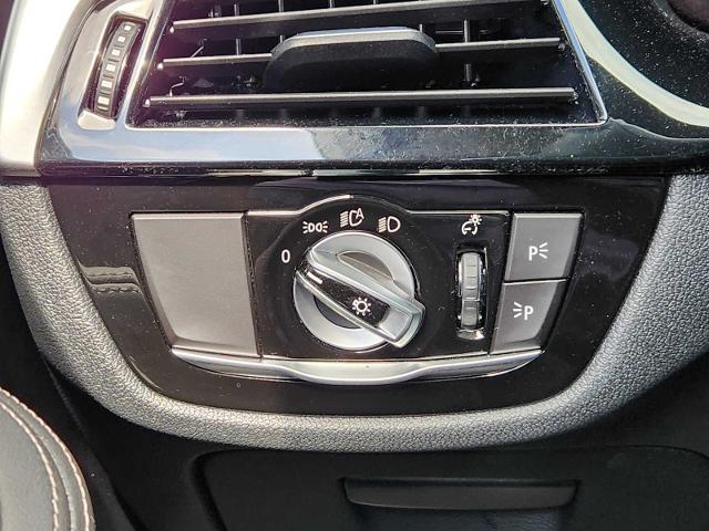 2022 BMW 540i xDrive Vehicle Photo in PLANO, TX 75024
