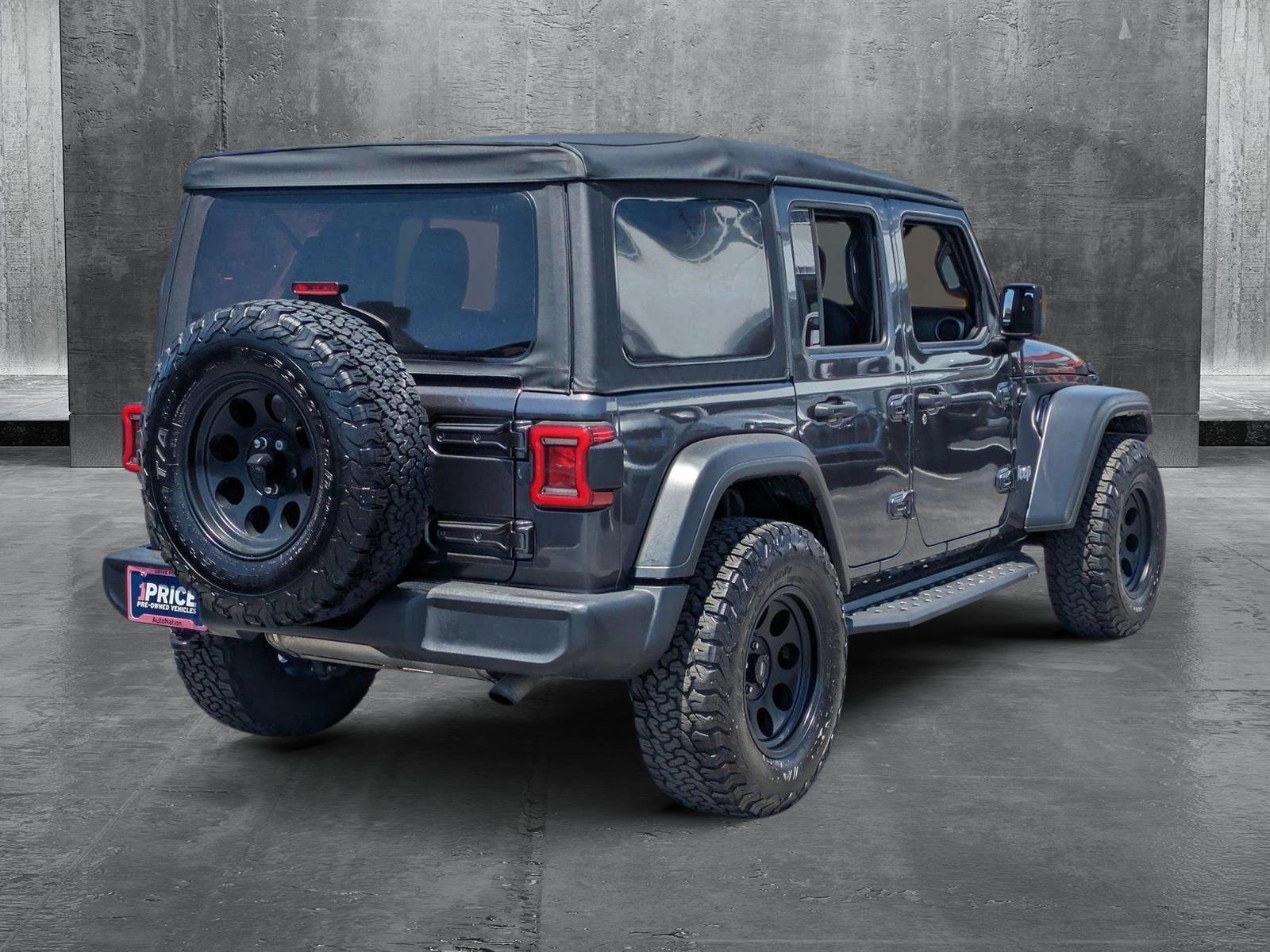 2021 Jeep Wrangler Vehicle Photo in St. Petersburg, FL 33713