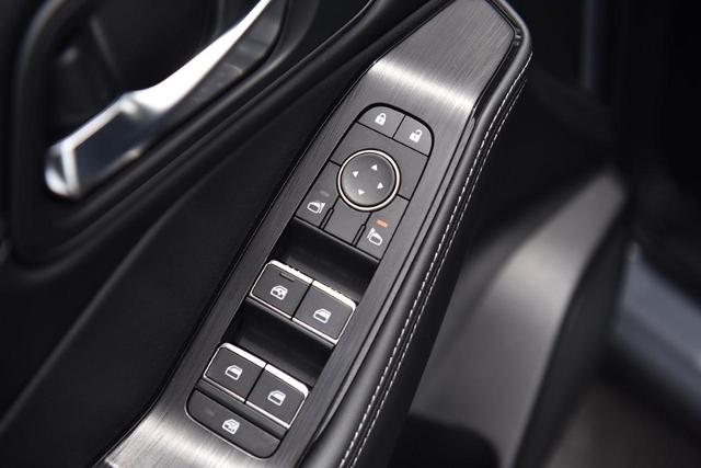 2025 Nissan Rogue Vehicle Photo in Ballwin, MO 63011