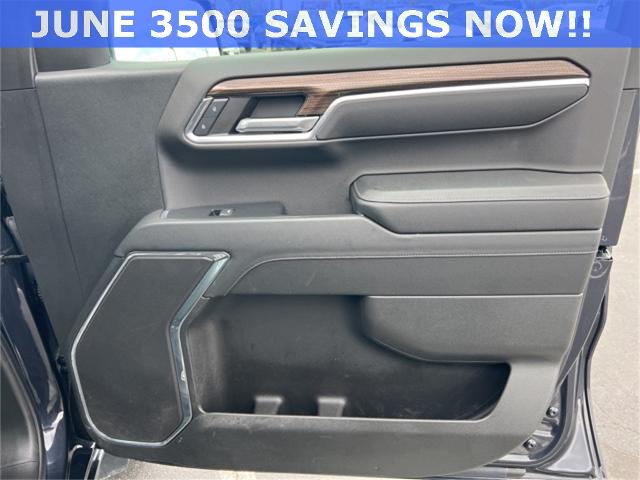 2023 Chevrolet Silverado 1500 Vehicle Photo in GREEN BAY, WI 54304-5303
