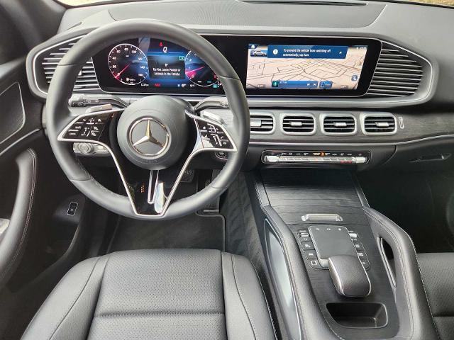 2025 Mercedes-Benz GLE Vehicle Photo in HOUSTON, TX 77079