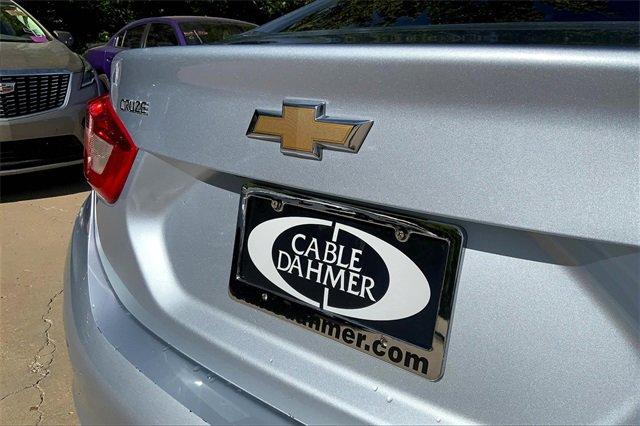 2017 Chevrolet Cruze Vehicle Photo in INDEPENDENCE, MO 64055-1314