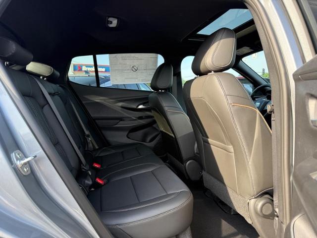 2025 Buick Envista Vehicle Photo in COLUMBIA, MO 65203-3903