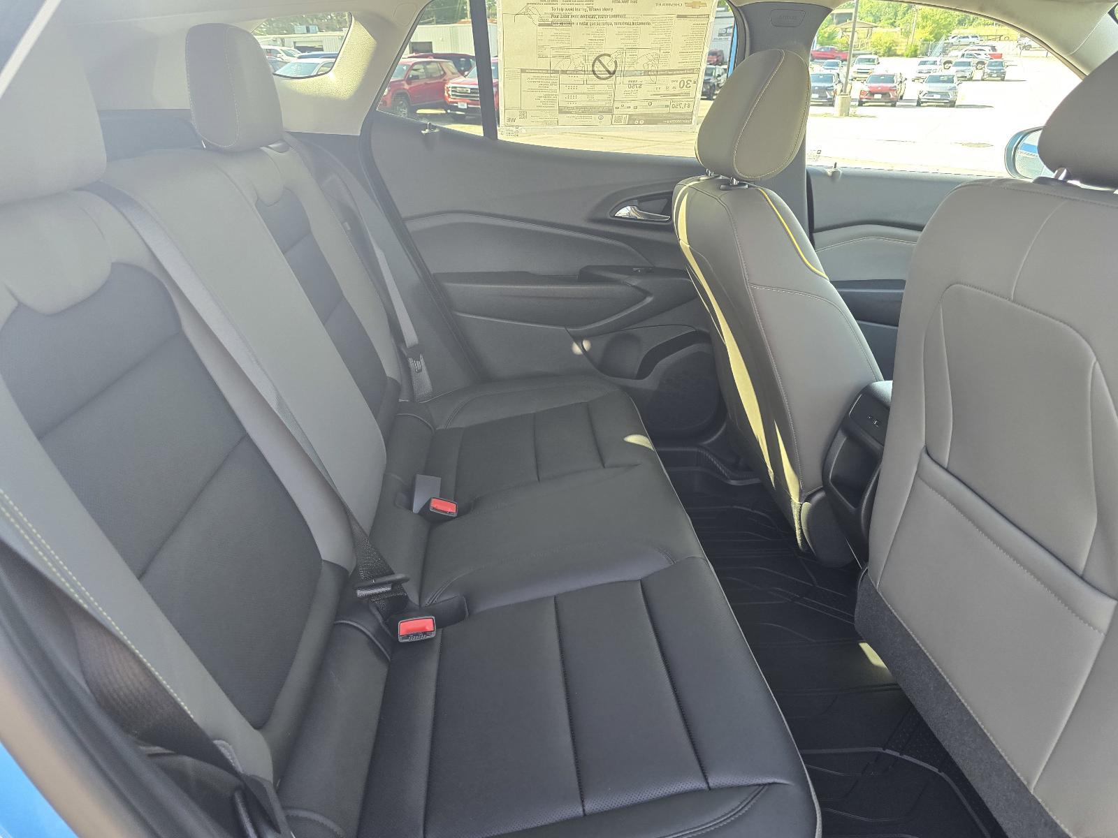 2025 Chevrolet Trax Vehicle Photo in Rolla, MO 65401