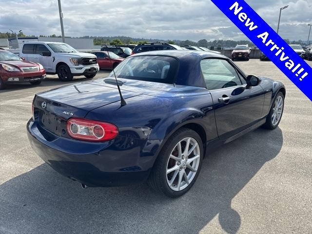 2010 Mazda MX-5 Miata Vehicle Photo in Puyallup, WA 98371