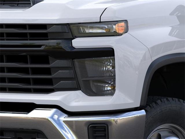 2025 Chevrolet Silverado 3500 HD CC Vehicle Photo in ENGLEWOOD, CO 80113-6708