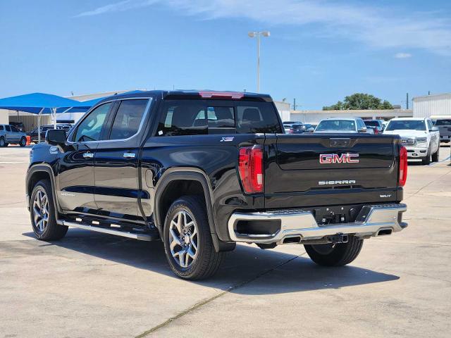 2023 GMC Sierra 1500 Vehicle Photo in DENTON, TX 76210-9321