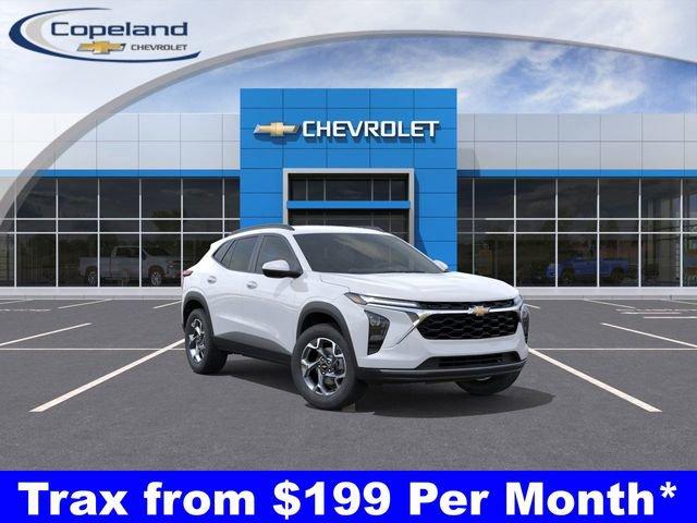 2025 Chevrolet Trax Vehicle Photo in BROCKTON, MA 02301-7113