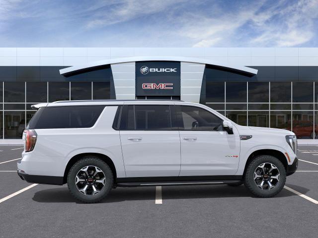 2025 GMC Yukon XL Vehicle Photo in APPLETON, WI 54914-8833