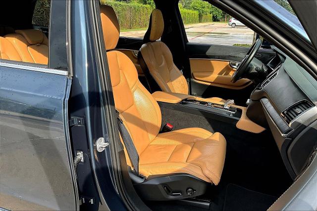 2024 Volvo XC90 Vehicle Photo in Houston, TX 77007