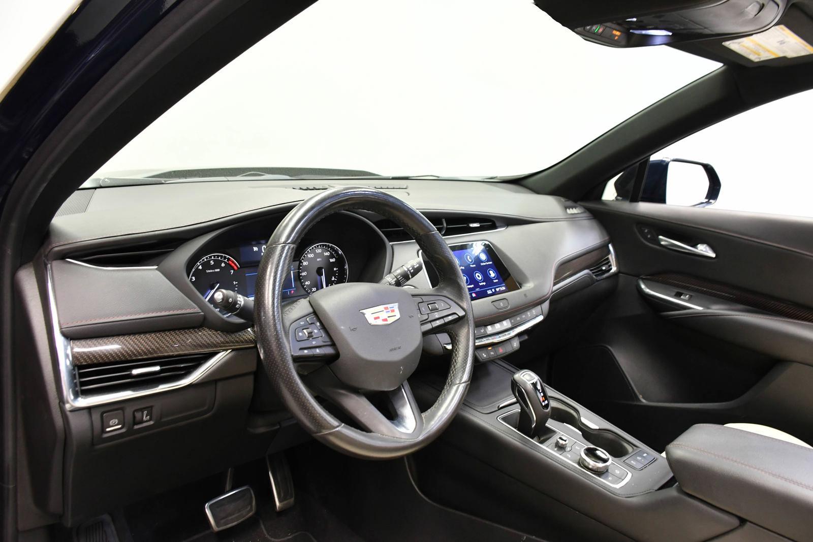 2019 Cadillac XT4 Vehicle Photo in DALLAS, TX 75235