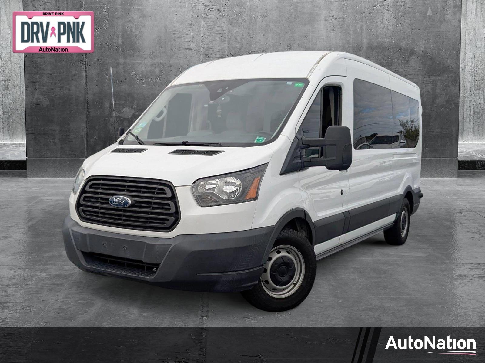 2017 Ford Transit Wagon Vehicle Photo in Miami, FL 33135