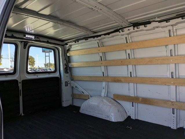 2022 Chevrolet Express Cargo 2500 Vehicle Photo in SELMA, TX 78154-1460