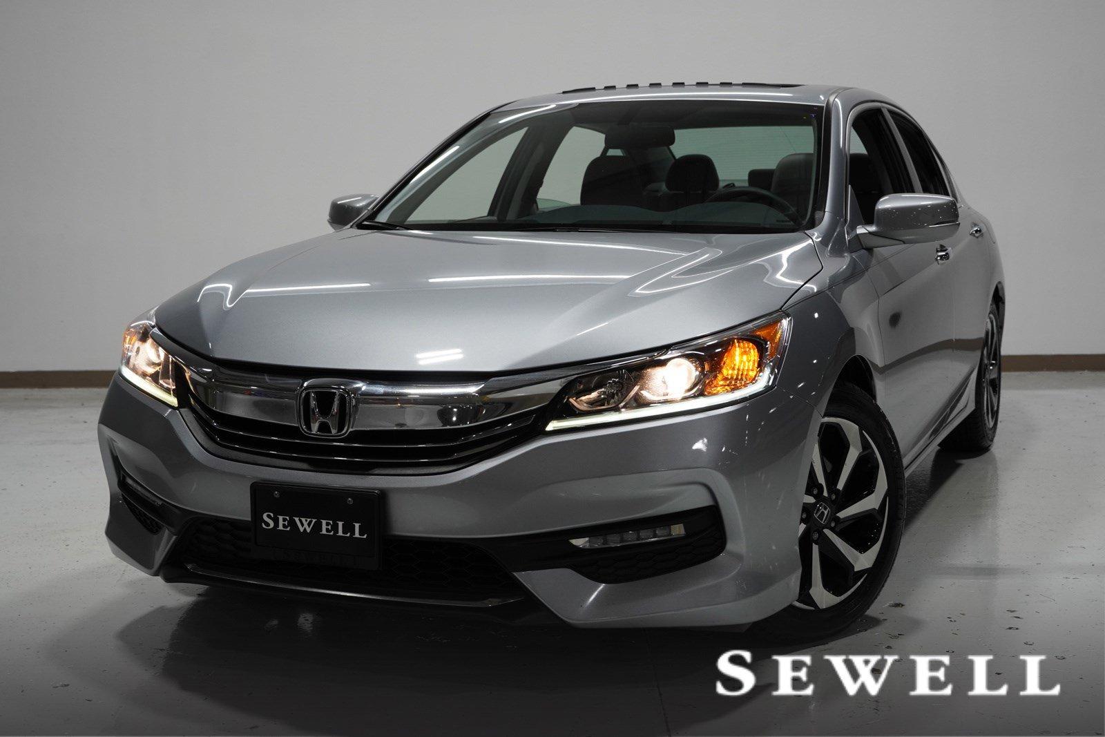 2017 Honda Accord Sedan Vehicle Photo in GRAPEVINE, TX 76051